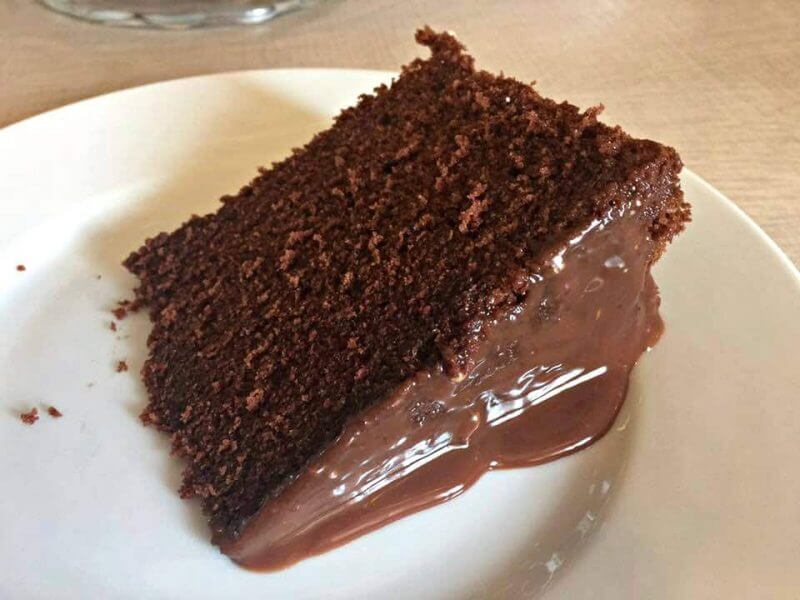 עוגת שוקולד מושחתת הדר שפירא