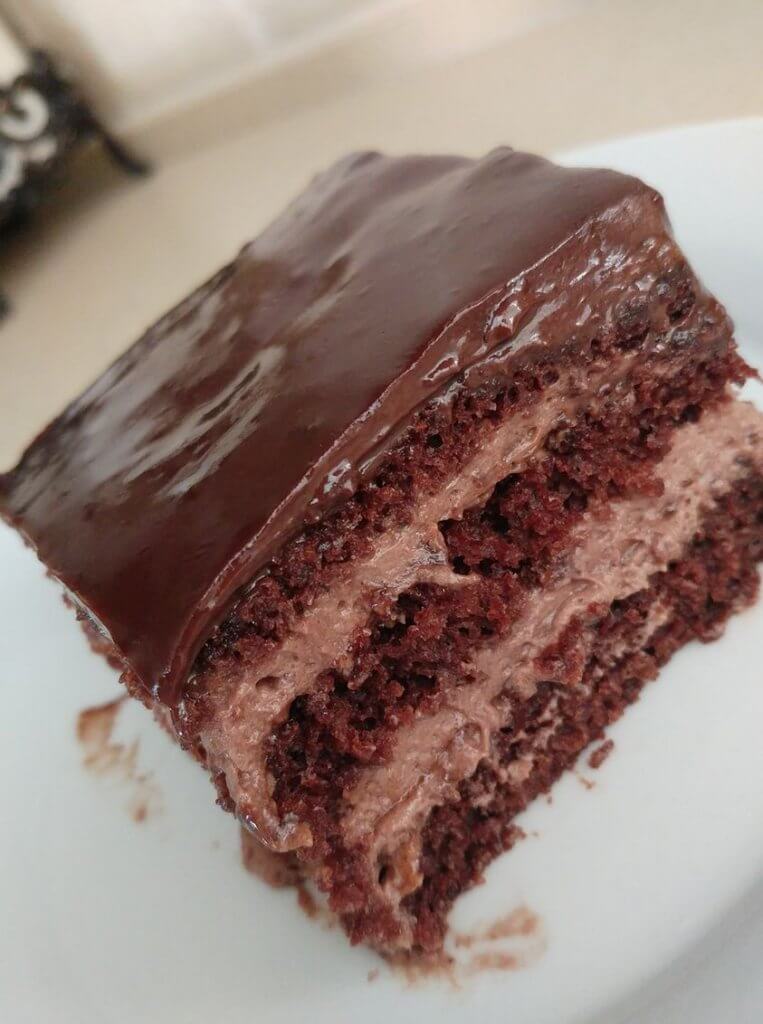עוגת שכבות שוקולד ונוגט