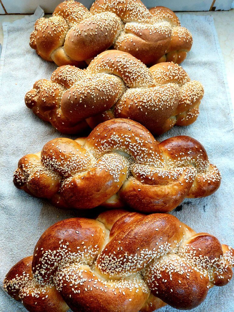 המתכון הכי קל לחלה מושלמת לשבת - פסיפלורה מתכונים
