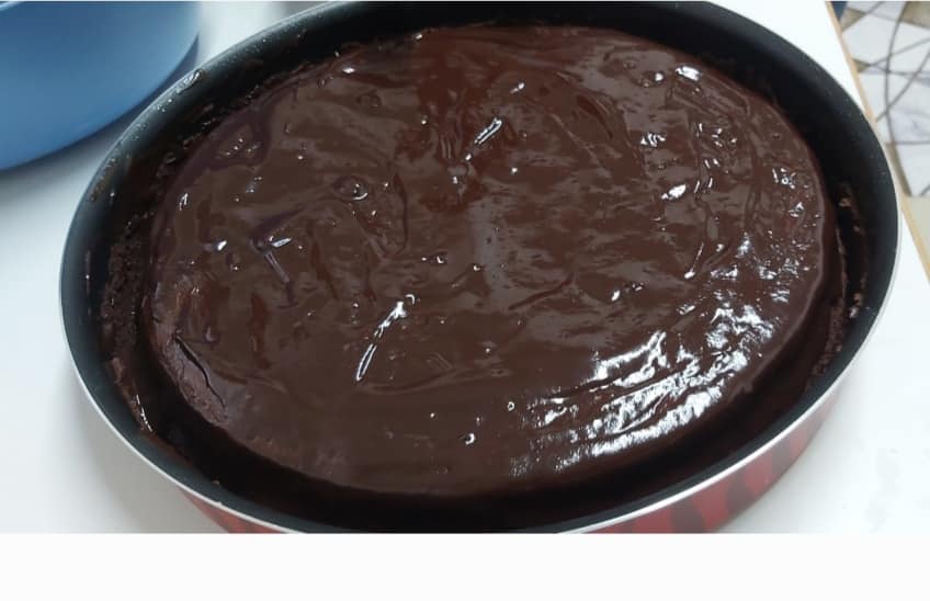 עוגת שוקולד מעלפת מתכון קל