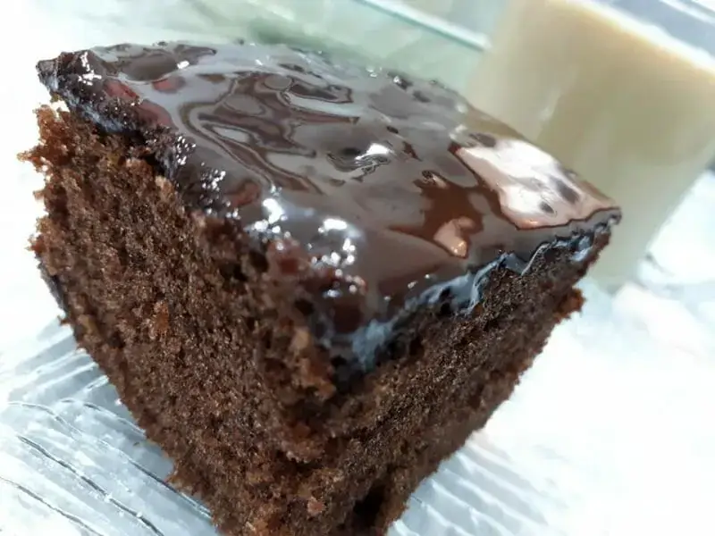 עוגת שוקולד רכה ועסיסית בטירוף