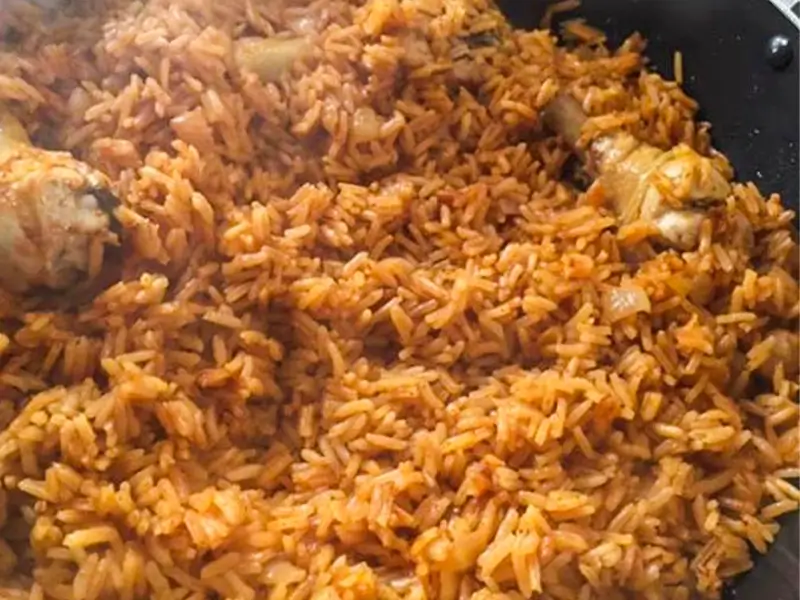 אורז אדום עם עוף מתכון קל לארוחה מפסקת